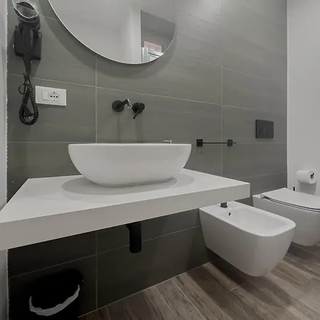 Lägenhet Realkasa Galliera &